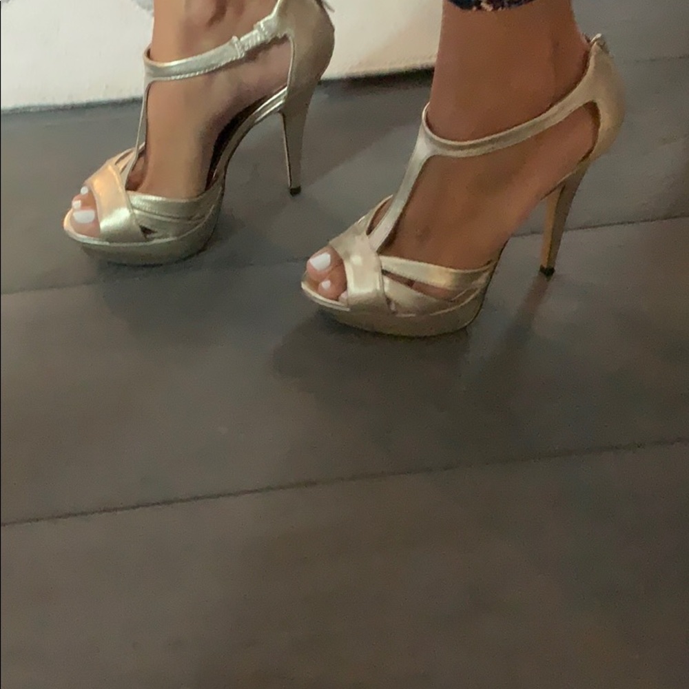 Steve Madden “Haylow” Gold Metallic Heel